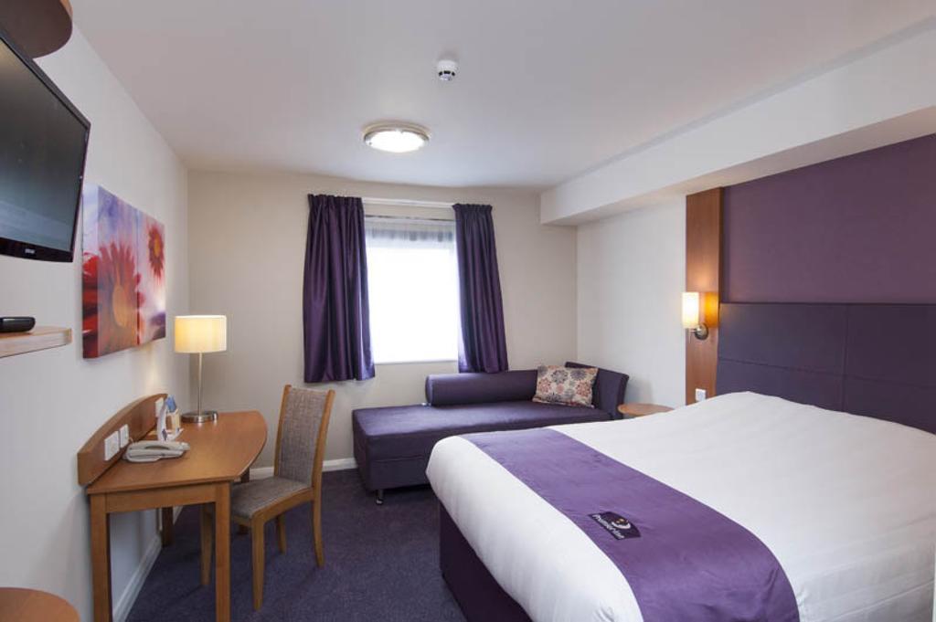Premier Inn Reading Central ห้อง รูปภาพ