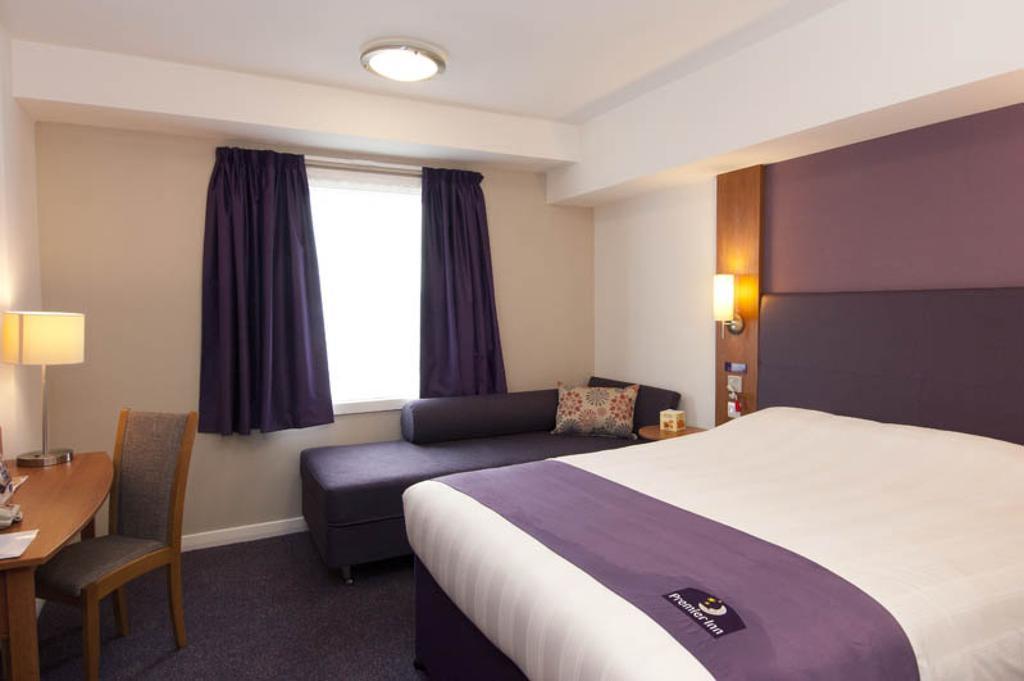 Premier Inn Reading Central ห้อง รูปภาพ