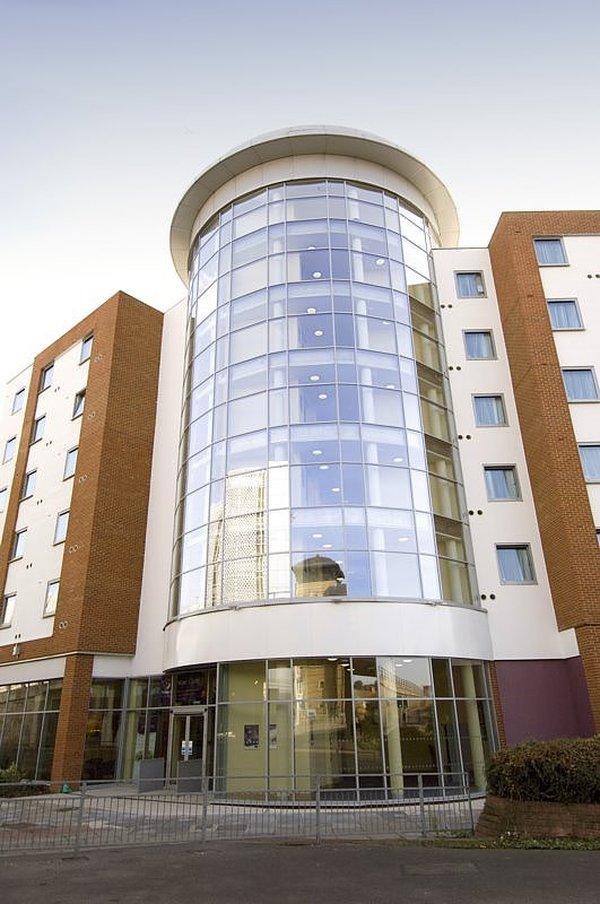 Premier Inn Reading Central ภายนอก รูปภาพ